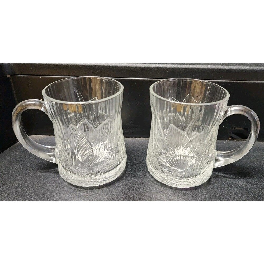 Vtg Arcoroc Canterbury Clear Glass Mugs Embossed Crocus Flower France Set Of 2